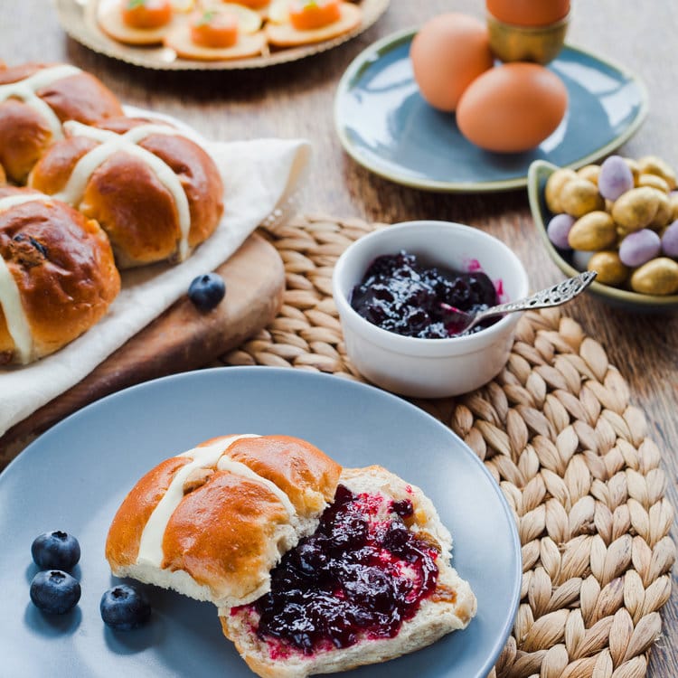 Easter Special: Junior Chefs Hot Cross Buns