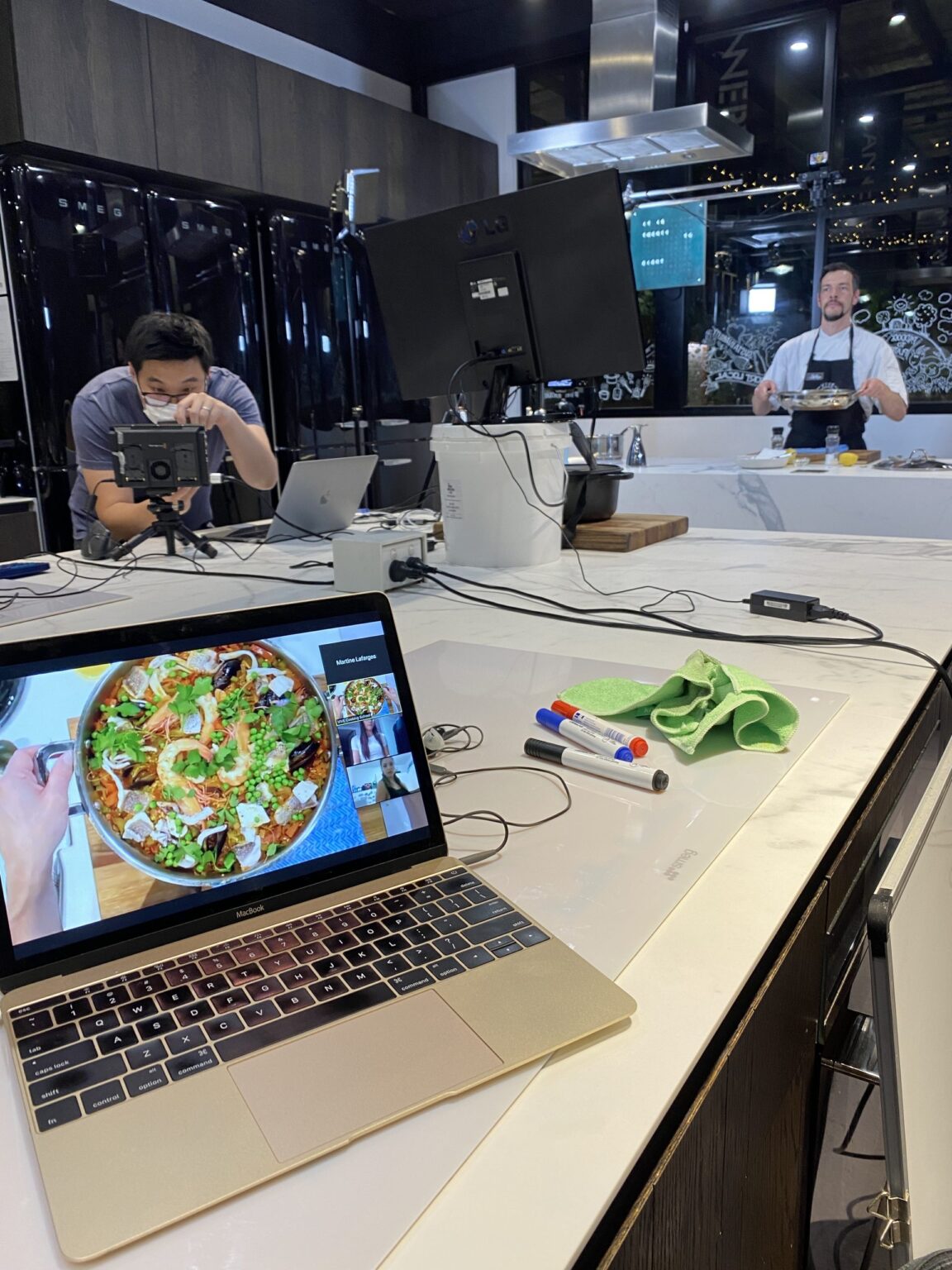 LIVE Stream Cooking Class | Paella Fiesta - Image 5