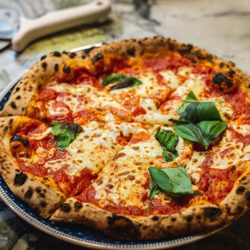 Pizza Masterclass VIVE X Breville