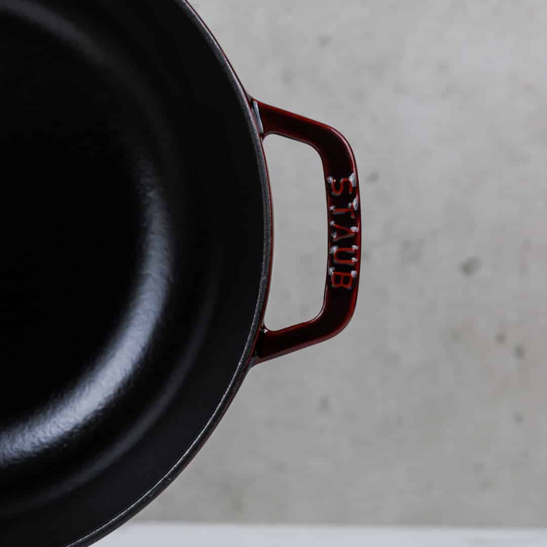 Staub French Rooster Cocotte - 24 cm Grenadine - Image 3