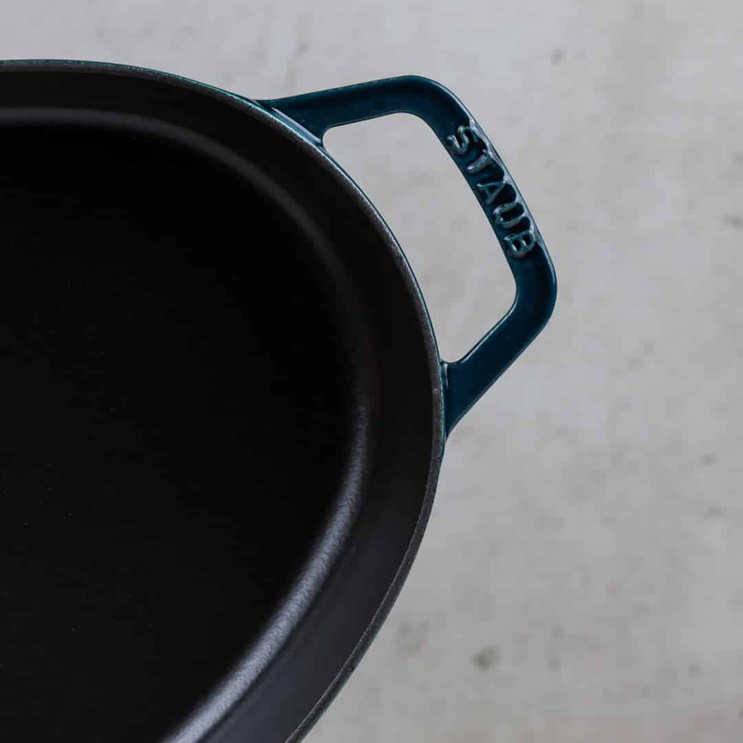 Staub La Mer Fish Oval Dish - 32 cm - Image 3