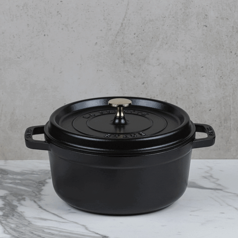 Staub Round Cocotte
