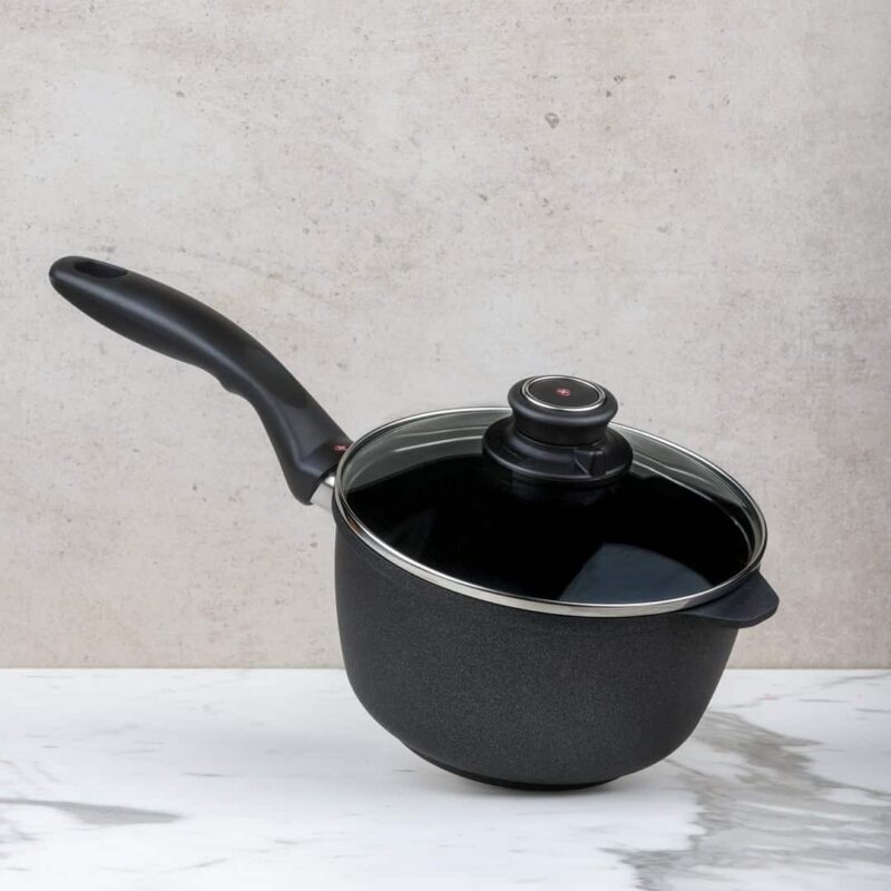 Swiss Diamond XD Induction Non Stick Saucepan with Glass Vented Lid - 20x11 cm 3 L