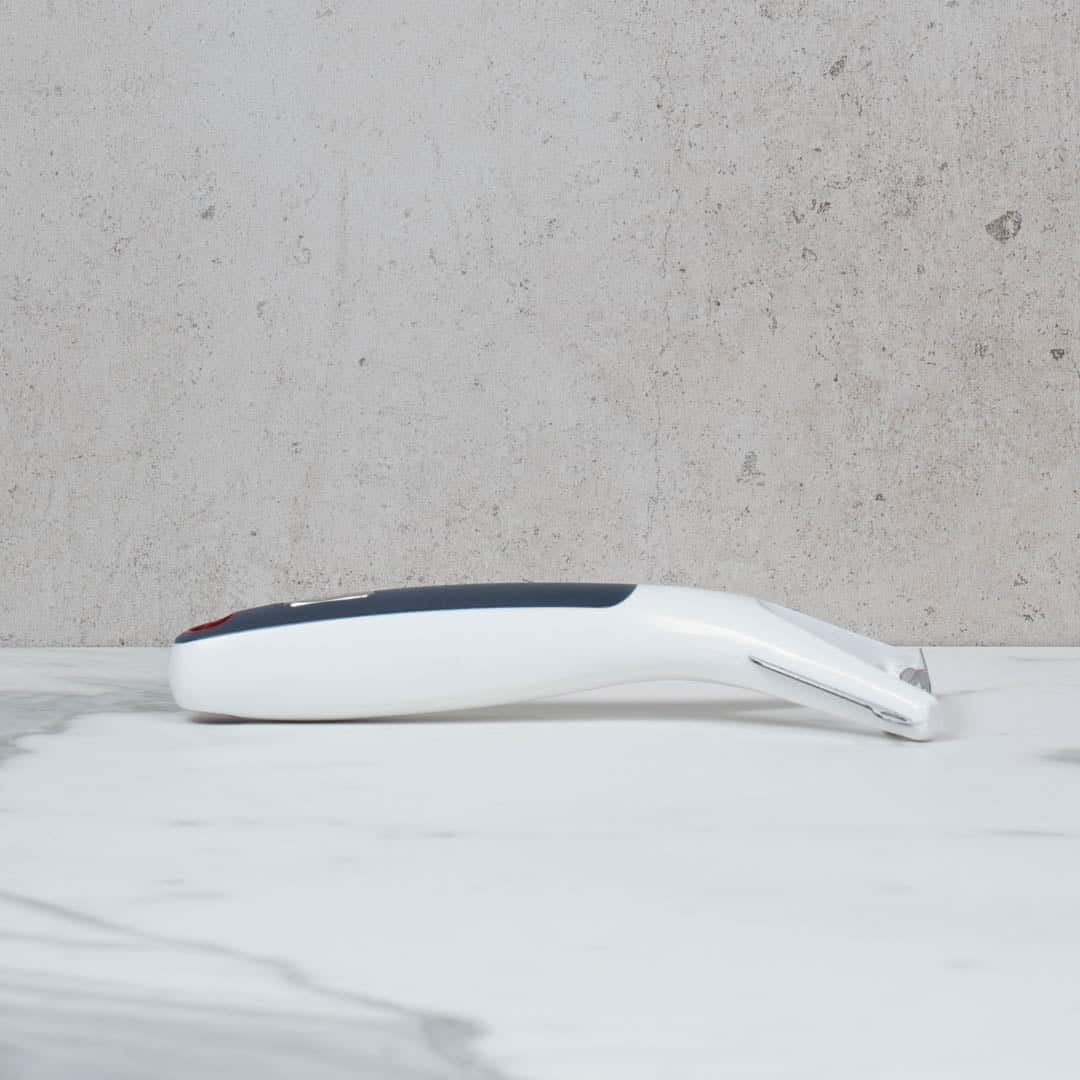 Zyliss Smooth Glide Y-Peeler - Image 3